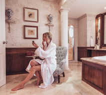 Coral Reef Club Room