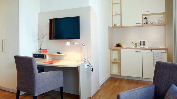 Flottwell Berlin Hotel & Residenz amPark Room