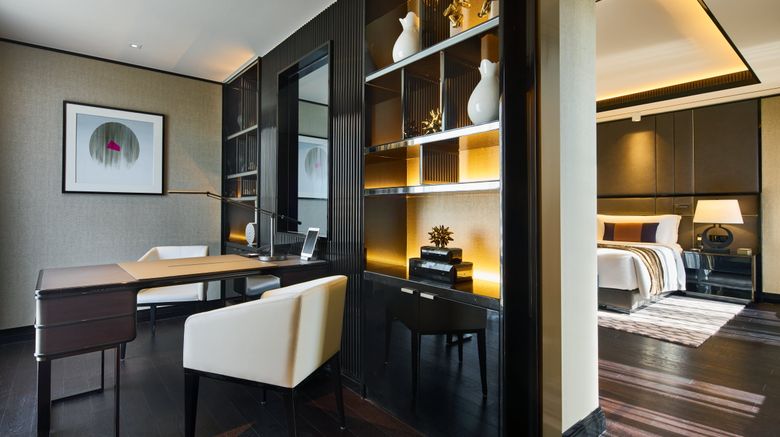 <b>Bellagio Shanghai Suite</b>. Images powered by <a href=https://www.travelagewest.com/Hotels/Shanghai/