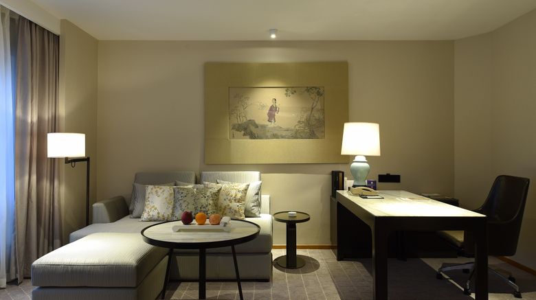 <b>Jinling Hotel Nanjing Room</b>. Images powered by <a href="https://www.leonardoworldwide.com/" title="Leonardo Worldwide" target="_blank">Leonardo</a>.