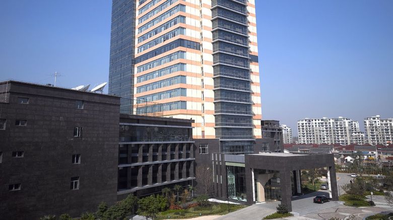 <b>Jinling Hotel Yangzhou Exterior</b>. Images powered by <a href="https://www.leonardoworldwide.com/" title="Leonardo Worldwide" target="_blank">Leonardo</a>.