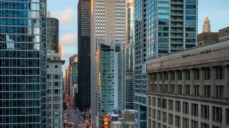 <b>Staypineapple, An Iconic Hotel, The Loop Exterior</b>. Images powered by <a href="https://www.leonardoworldwide.com/" title="Leonardo Worldwide" target="_blank">Leonardo</a>.