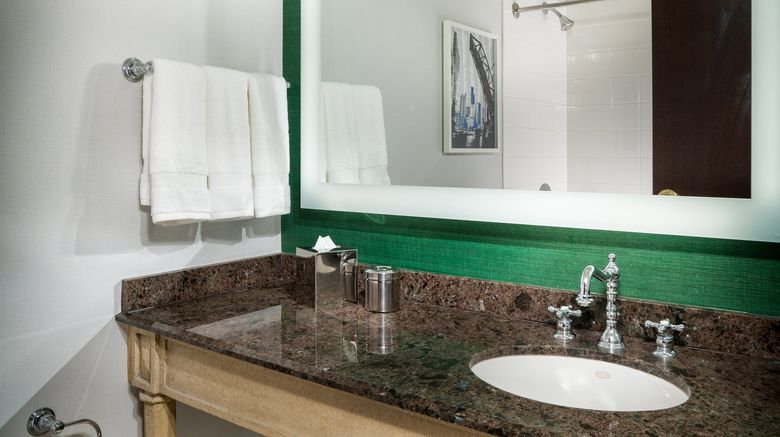 <b>Staypineapple, An Iconic Hotel, The Loop Room</b>. Images powered by <a href="https://www.leonardoworldwide.com/" title="Leonardo Worldwide" target="_blank">Leonardo</a>.