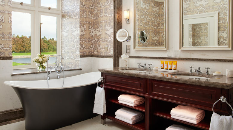 <b>Adare Manor Hotel & Golf Club Room</b>. Images powered by <a href="https://www.leonardoworldwide.com/" title="Leonardo Worldwide" target="_blank">Leonardo</a>.