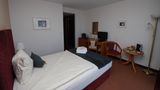 <b>HK Hotel Duesseldorf City Room</b>. Images powered by <a href="https://www.leonardoworldwide.com/" title="Leonardo Worldwide" target="_blank">Leonardo</a>.