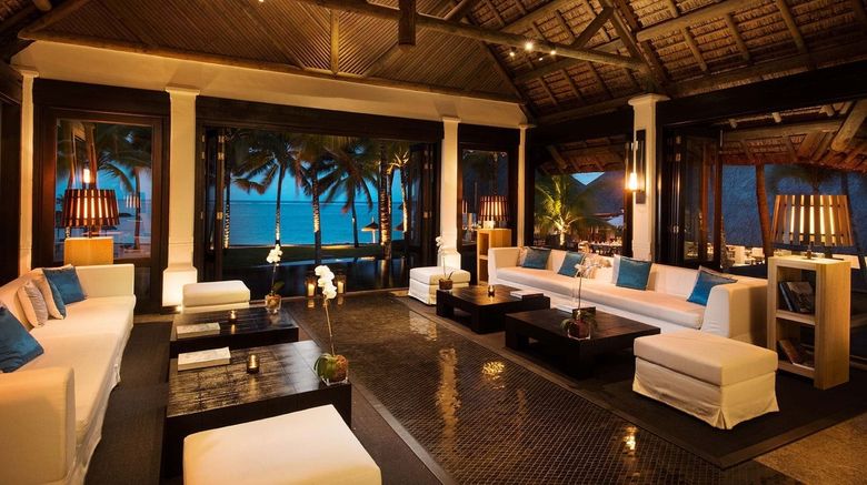<b>Constance Belle Mare Plage Lobby</b>. Images powered by <a href="https://www.leonardoworldwide.com/" title="Leonardo Worldwide" target="_blank">Leonardo</a>.
