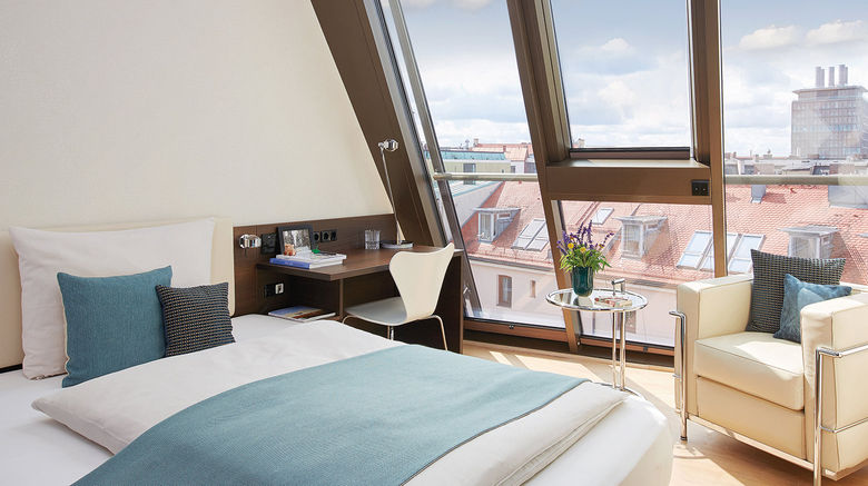 <b>Derag Livinghotel Campo Dei Fiori Room</b>. Images powered by <a href="https://www.leonardoworldwide.com/" title="Leonardo Worldwide" target="_blank">Leonardo</a>.