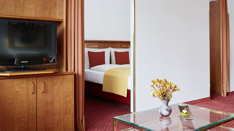 <b>Living Hotel Nuremberg Room</b>. Images powered by <a href="https://www.leonardoworldwide.com/" title="Leonardo Worldwide" target="_blank">Leonardo</a>.