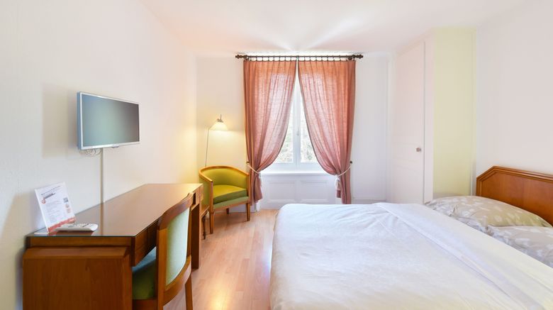 <b>Hotel de l'Aigle Room</b>. Images powered by <a href="https://www.leonardoworldwide.com/" title="Leonardo Worldwide" target="_blank">Leonardo</a>.