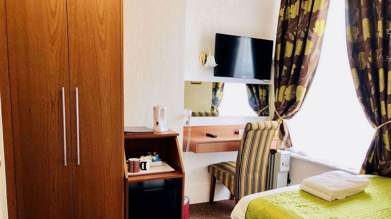 <b>The Ilfracombe House Hotel Room</b>. Images powered by <a href="https://www.leonardoworldwide.com/" title="Leonardo Worldwide" target="_blank">Leonardo</a>.