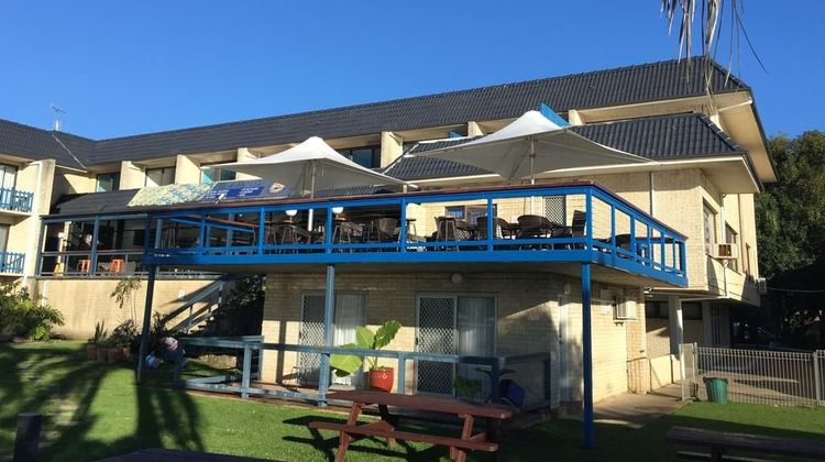 Mariners on the Waterfront Exterior