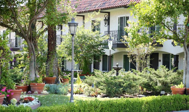 Laguna Hills Lodge Exterior
