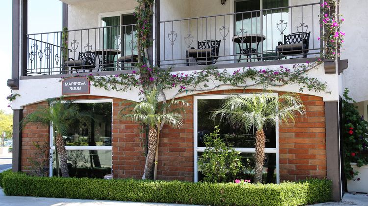 Laguna Hills Lodge Exterior