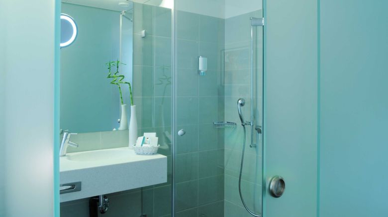 <b>Sorell Hotel Ador Room</b>. Images powered by <a href="https://www.leonardoworldwide.com/" title="Leonardo Worldwide" target="_blank">Leonardo</a>.