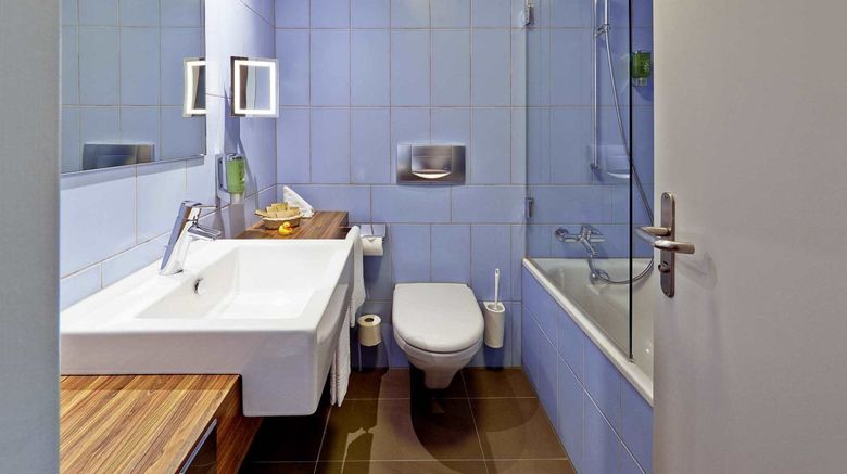 <b>Sorell Hotel Ador Room</b>. Images powered by <a href="https://www.leonardoworldwide.com/" title="Leonardo Worldwide" target="_blank">Leonardo</a>.