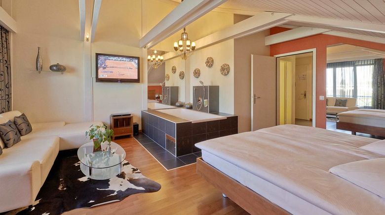 <b>Sorell Hotel Sonnental Suite</b>. Images powered by <a href="https://www.leonardoworldwide.com/" title="Leonardo Worldwide" target="_blank">Leonardo</a>.