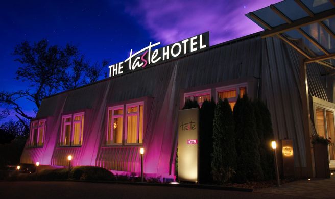 The Taste Hotel Exterior