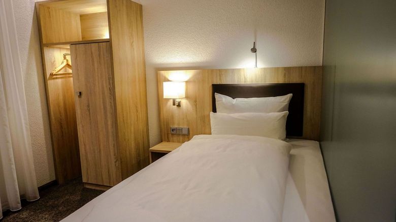 <b>Go2Bed Hotel Room</b>. Images powered by <a href="https://www.leonardoworldwide.com/" title="Leonardo Worldwide" target="_blank">Leonardo</a>.