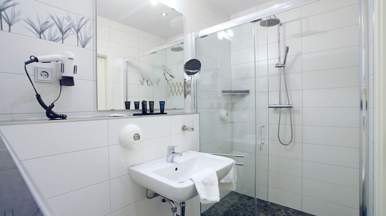 Hotel Deutsches Haus Room