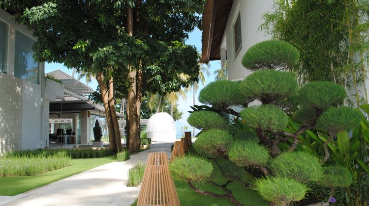 7 Secrets Resort and Retreat Exterior
