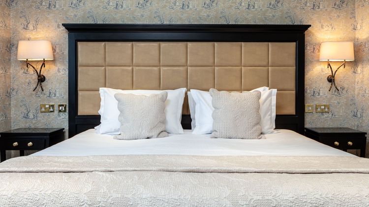 The Petersham Hotel Suite
