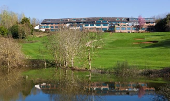 Hellidon Lakes Golf & Spa Hotel Exterior