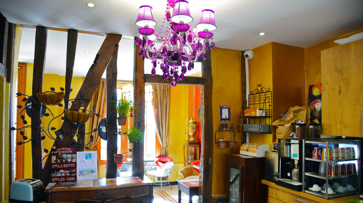 Malar Hotel Restaurant