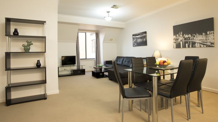 Regal Apartments Room