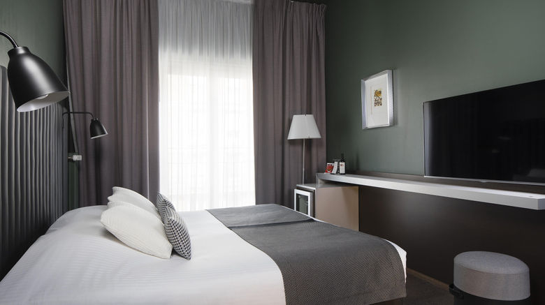 <b>Hotel Diana Dauphine Room</b>. Images powered by <a href="https://www.leonardoworldwide.com/" title="Leonardo Worldwide" target="_blank">Leonardo</a>.