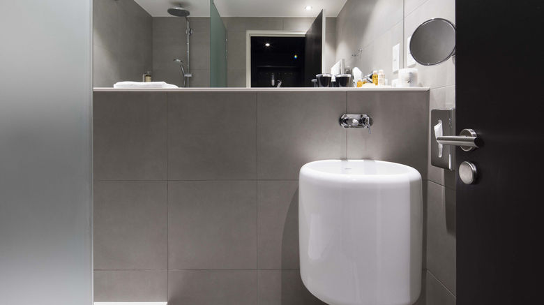 <b>Hotel Diana Dauphine Room</b>. Images powered by <a href="https://www.leonardoworldwide.com/" title="Leonardo Worldwide" target="_blank">Leonardo</a>.