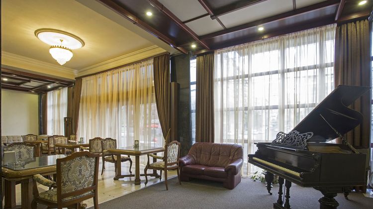 Ani Central Inn Lobby