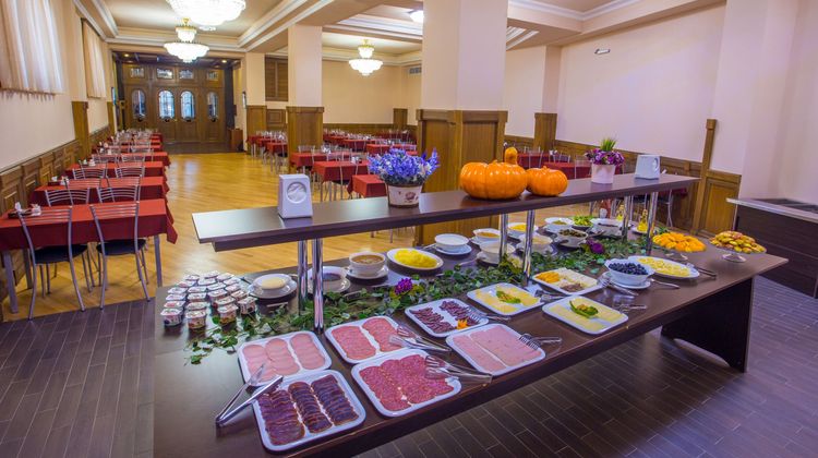 Ani Central Inn Restaurant