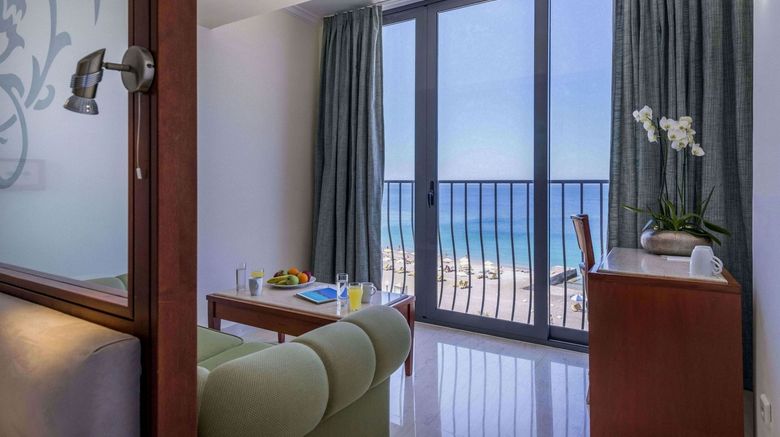 <b>Mitsis La Vita Hotel Room</b>. Images powered by <a href="https://www.leonardoworldwide.com/" title="Leonardo Worldwide" target="_blank">Leonardo</a>.