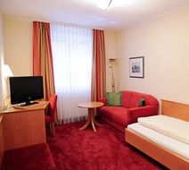 Hotel Beethoven Room