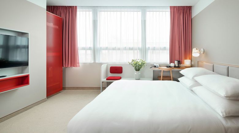<b>Hotel Altus Room</b>. Images powered by <a href="https://www.leonardoworldwide.com/" title="Leonardo Worldwide" target="_blank">Leonardo</a>.