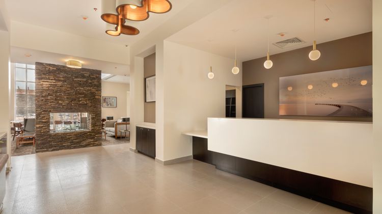 Staybridge Suites Saltillo Lobby