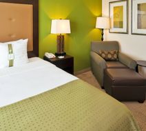 Holiday Inn Waco Northwest Room