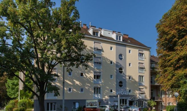 Hotel Spalentor Exterior