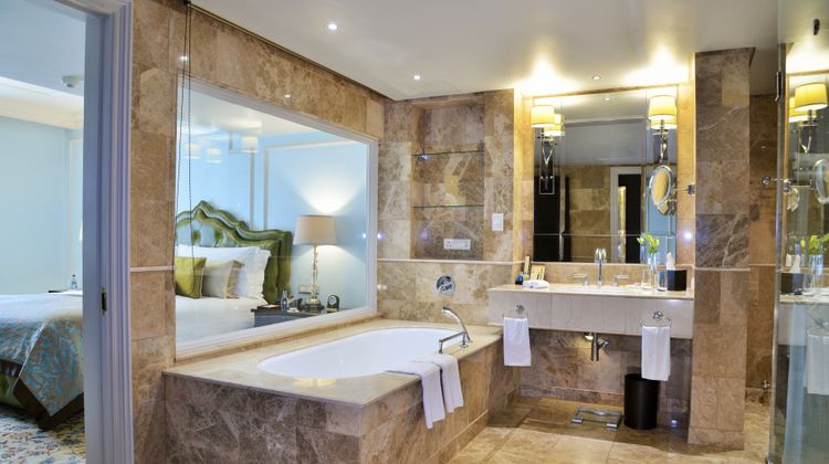 Taj Cape Town Room