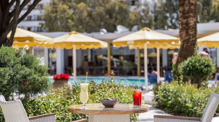 Mitsis Grand Hotel Exterior