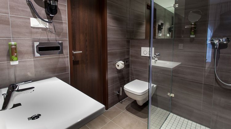 Tobbaccon Hotel Room