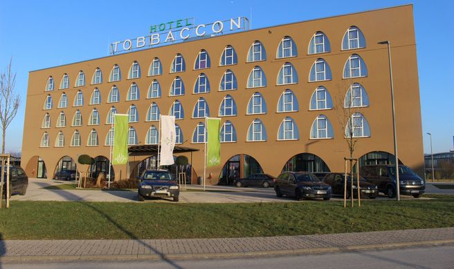 Tobbaccon Hotel Exterior
