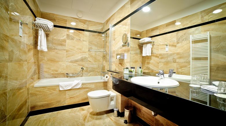 <b>Holiday Inn Krakow City Center Room</b>. Images powered by <a href="https://www.leonardoworldwide.com/" title="Leonardo Worldwide" target="_blank">Leonardo</a>.