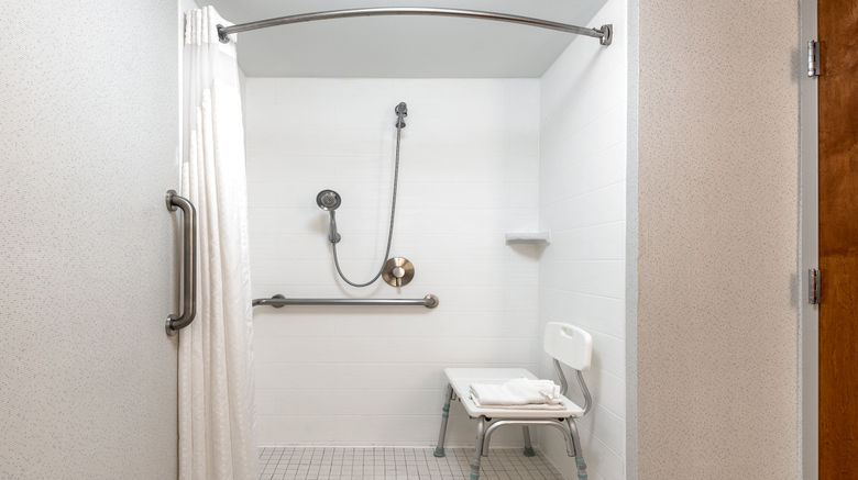 <b>Holiday Inn Express Room</b>. Images powered by <a href="https://www.leonardoworldwide.com/" title="Leonardo Worldwide" target="_blank">Leonardo</a>.