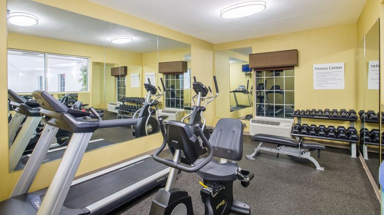 <b>Holiday Inn Express & Suites Brattleboro Health Club</b>. Images powered by <a href="https://www.leonardoworldwide.com/" title="Leonardo Worldwide" target="_blank">Leonardo</a>.
