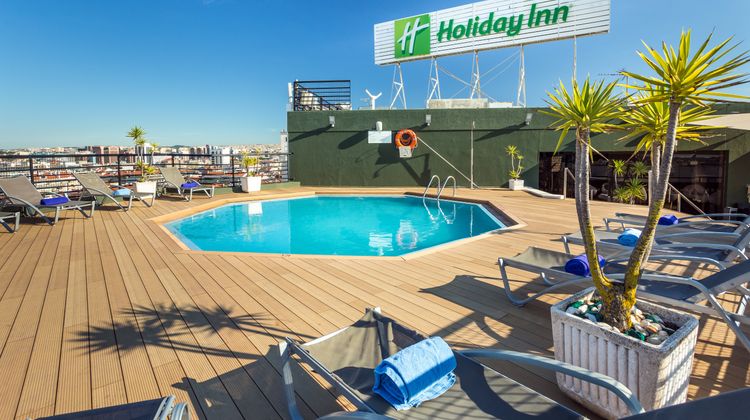 Holiday Inn Lisbon Pool