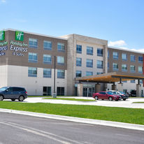 Holiday Inn Express & Suites O'Hare