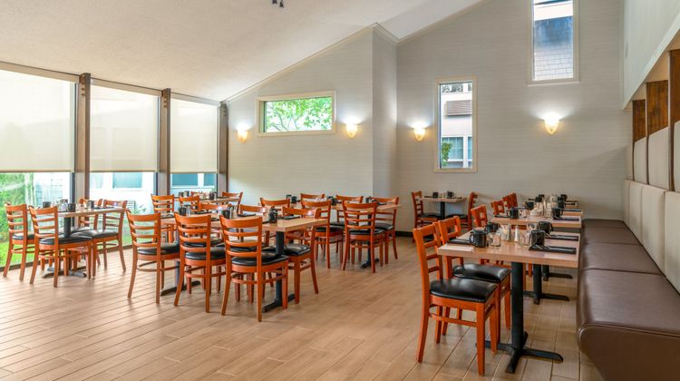 Holiday Inn Restaurant