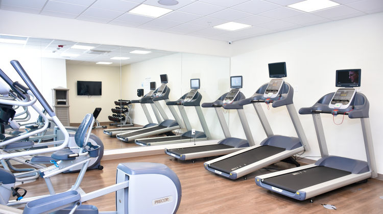 Holiday Inn Express & Suites O'Hare Health Club
