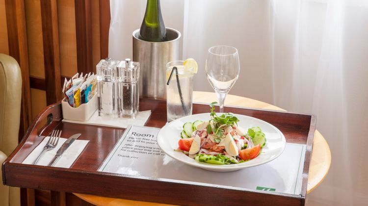 Holiday Inn Norwich Room